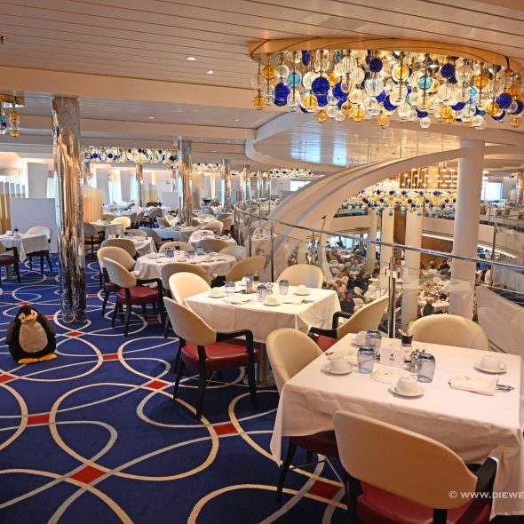 Rotterdam - Dining Room