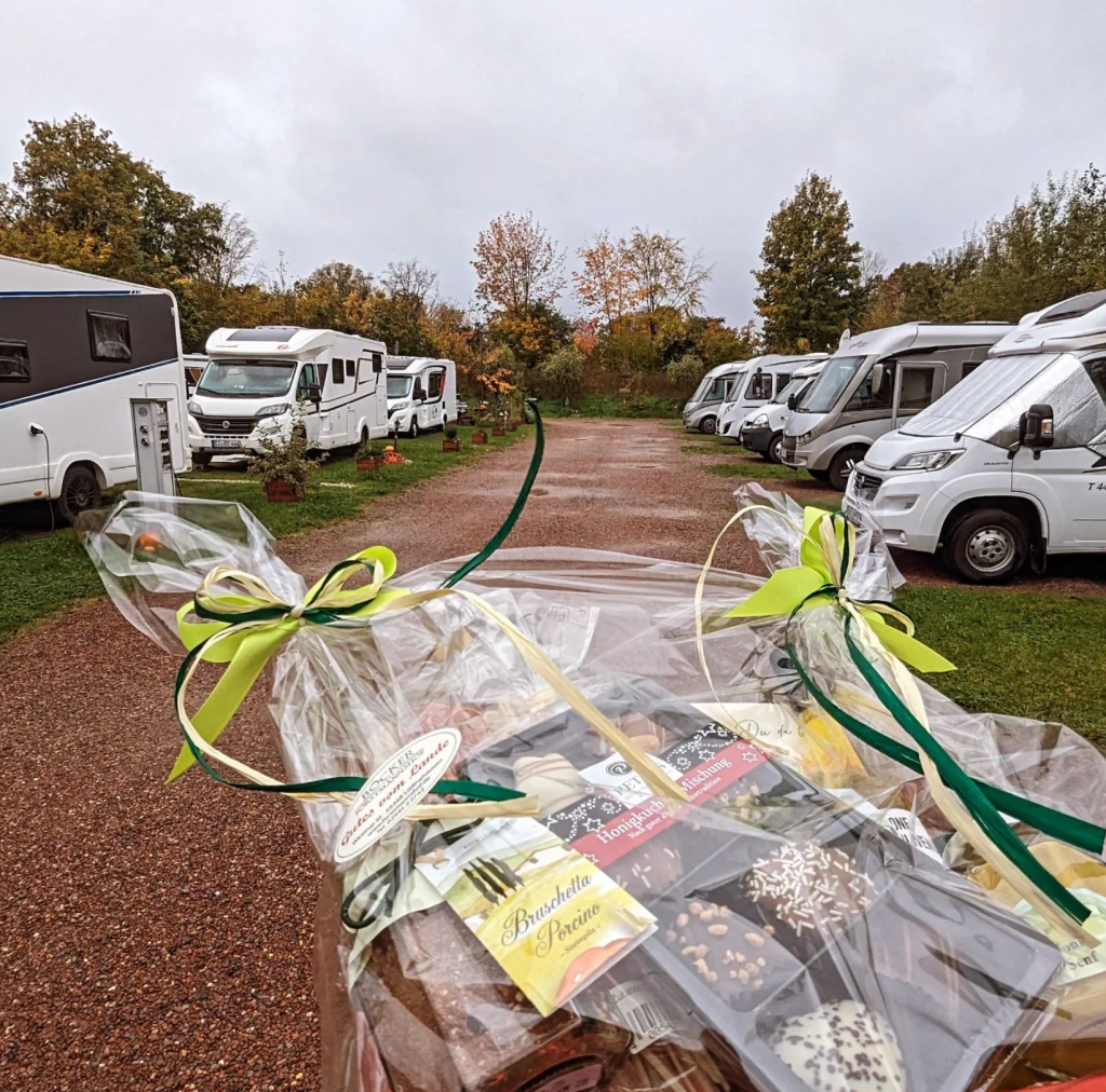 Präsentkorb auf dem Wohnmobilstellplatz Nordkirchen