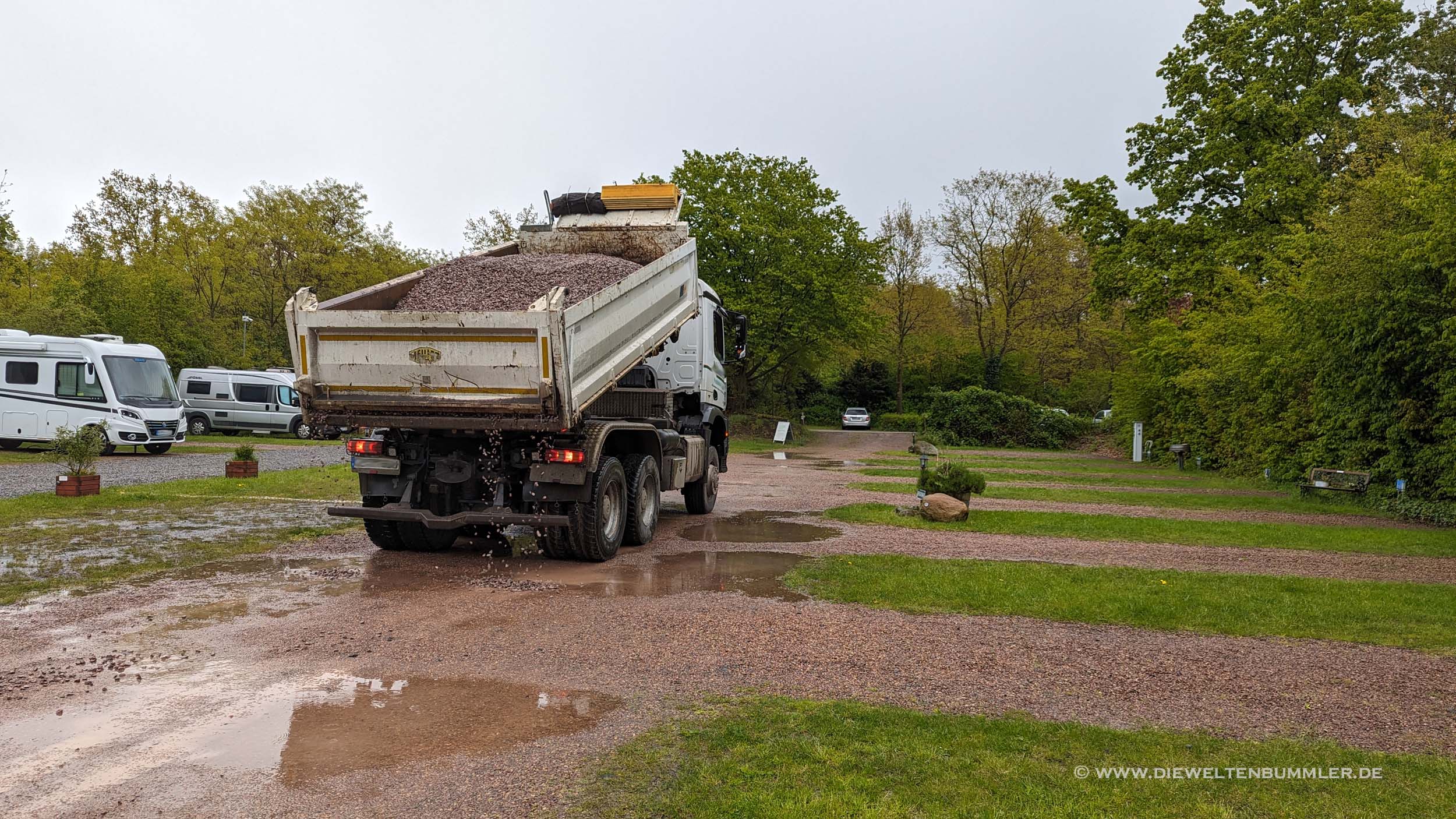Splitt wird geliefert