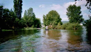 Radeln durch Hochwasser