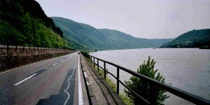 Auf dem Rheinradweg