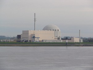 Atomkraftwerk an der Elbe