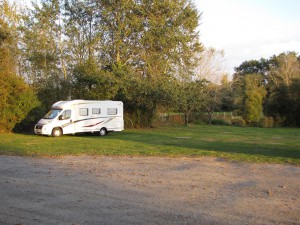 Wohnmobilstellplatz bei Poitiers