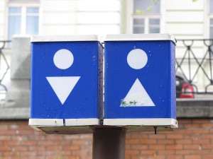 Toilettenhäuschen auf Russisch