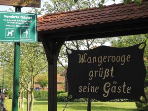 Begrüßungsschild auf Wangerooge