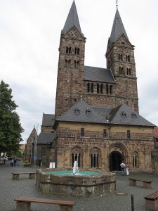 Dom