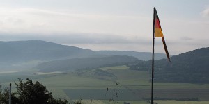 Deutschlandflagge bei Point Alpha