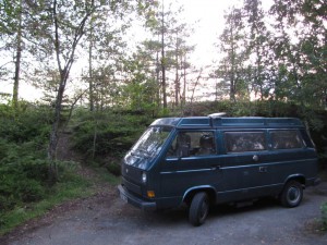 VW-Bus vor der Übernachtung