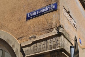 Liebevolle Hausverzierung