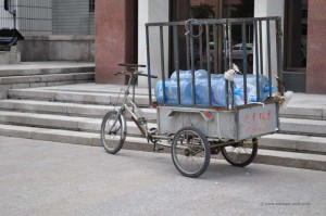 Fahrrad mit Wasserflaschen