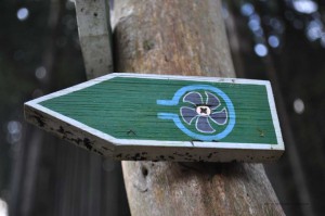 Turbine als Wanderwegsymbol bei Goldisthal