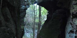 Felsen im Wald bei Finsterberg