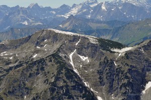 Steile Bergwände