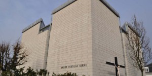 Kubusförmige Kirche