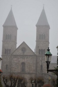 Kirche im Nebel