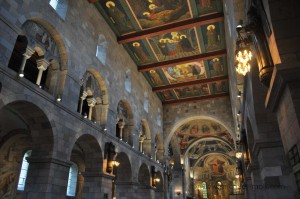 Im Inneren der Kirche