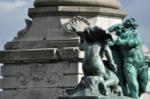 Statuen