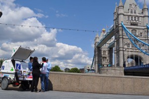 Tourismusinfo an der Tower Bridge