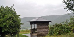 Schutzhütte im Regen