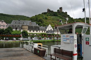 Gierfähre auf der Mosel