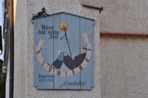 Sonnenuhr
