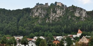 Felsformationen unter dem Schloss Arnsberg