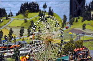 Kirmes mit Riesenrad