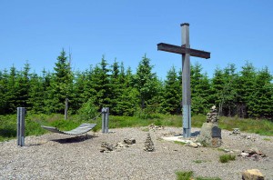 Gipfelkreuz auf dem höchsten Berg von NRW