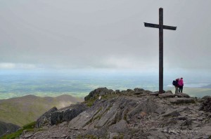 Gipfelkreuz auf dem Carauntuohil