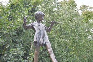 Peter Pan in Kensington Gardens