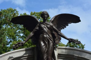 Denkmal für die Maschinisten der Titanic in Southampton