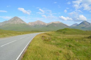 Straße auf die Isle of Skye