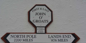 Schild mit Hinweis auf Lands End