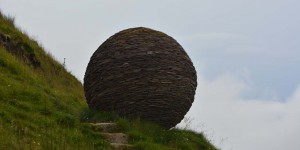 Kugel am Knockan Crag