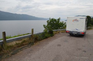 Wohnmobil am Loch Ness