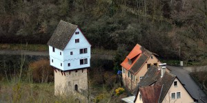Seltsames Haus im Taubertal