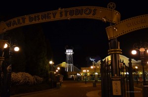 Disneyland im Dunkeln