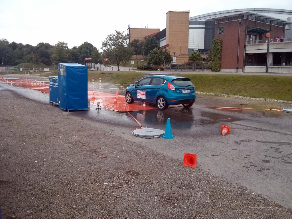 Bremsen auf nasser Fahrbahn