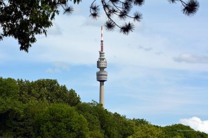 In der Ferne ist der Florian zu sehen