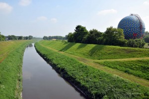 Emscher mit Emscherweg