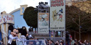 Parade im Studios Park