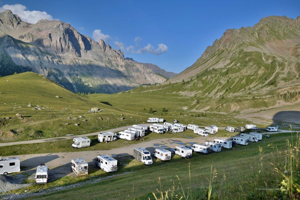 Wohnmobile auf dem Col du Lautaret