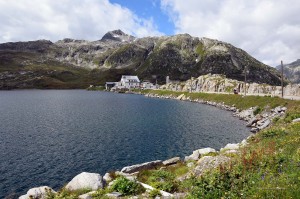 Totensee auf dem Grimselpass