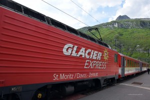Glacier-Express am Oberalppass