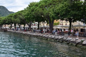 Promenade in Garda