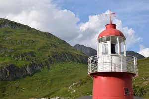 Leuchtturm in den Alpen