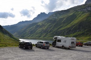 Wohnmobil auf dem Oberalppass