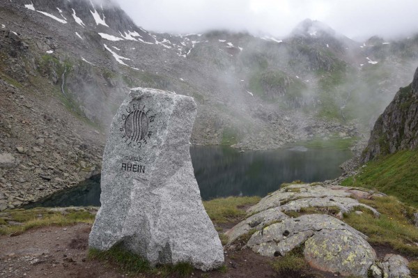 Rheinquelle Die Weltenbummler