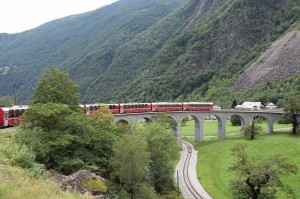 Viadukt vom Bernina-Express