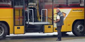 Rollstuhltransport im Bus